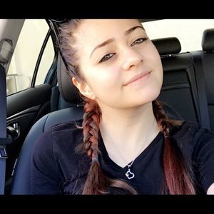 Meet your Posher, Sintiya